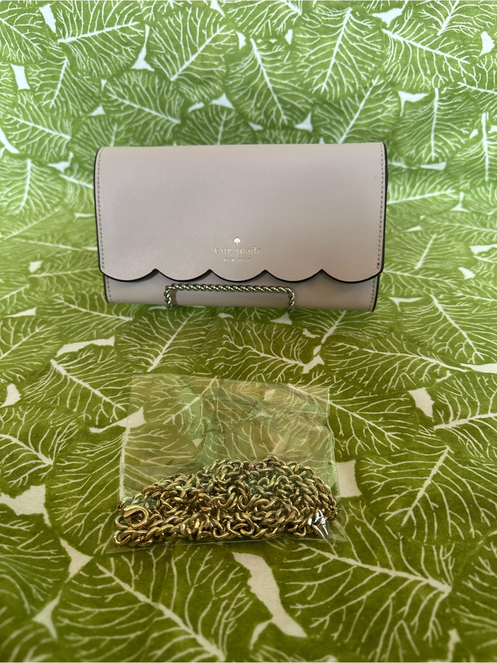 kate spade New York Gemma Scallop-Edge Crossbody Bag in Lavender